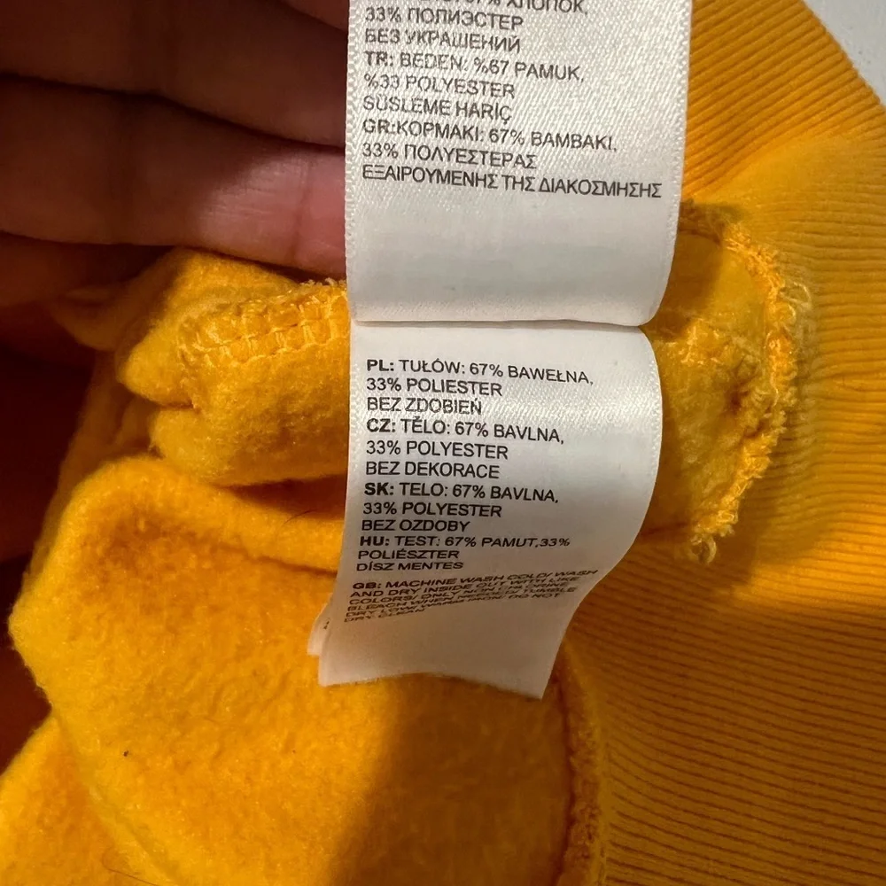 The North Face yellow mustard  Hoodie men’s M